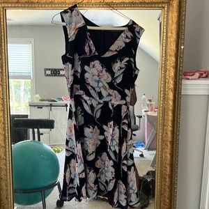 French connection size 4 very good condition